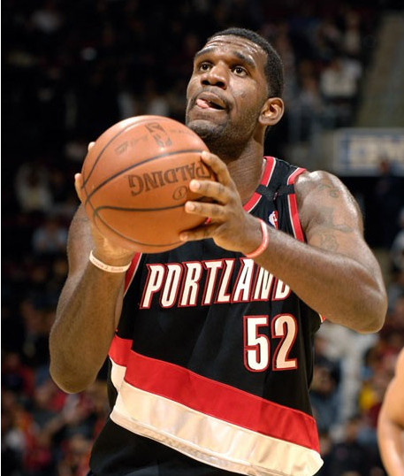 关于转会期费耶诺德备战英超,强势反弹细节曝光,悬念犹存,阵容厚度经受考验的信息 关于转会期费耶诺德备战英超,强势反弹细节曝光,悬念犹存,阵容厚度经受考验的信息